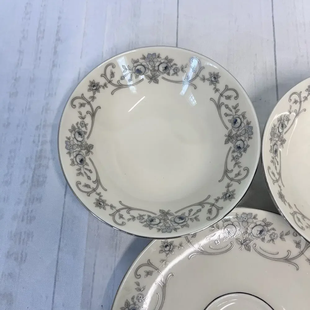 Vintage Johann Haviland Rhineland Pattern Bavaria 3pc Set Saucer & Fruit Bowls